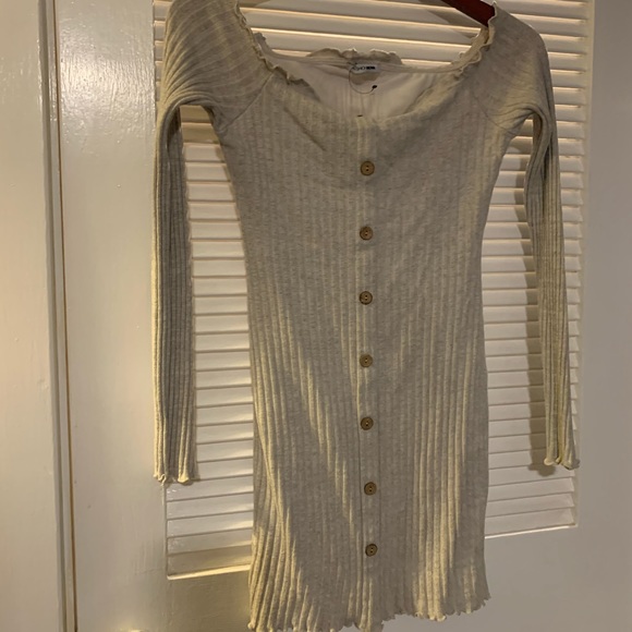 Kylie Jenner Dress - Picture 2 of 2